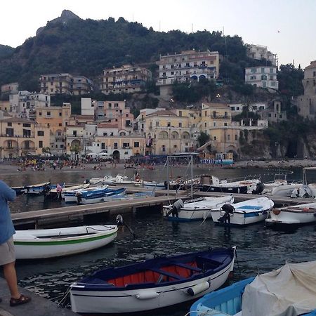 Casa Vacanze Nonna Raffa Amalfi Dış mekan fotoğraf